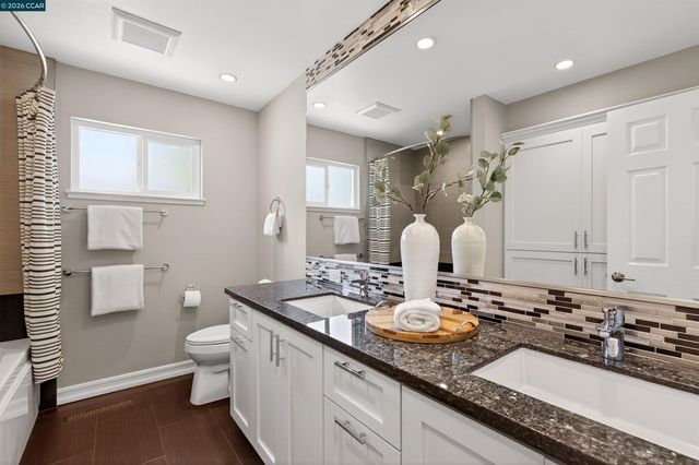 464 Saint Francis Dr, Danville, CA 94526