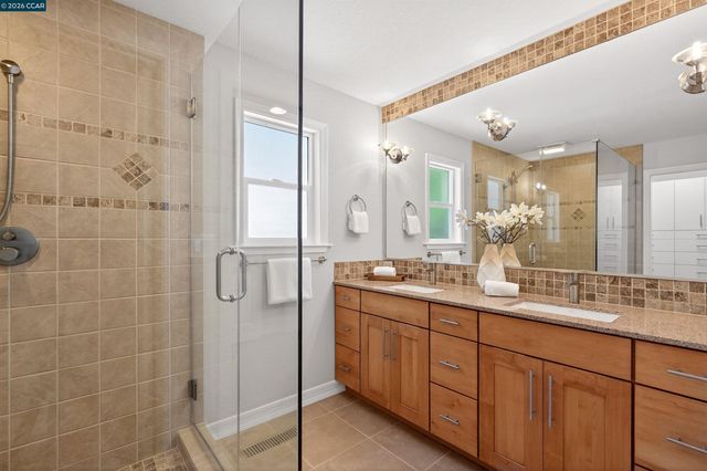 464 Saint Francis Dr, Danville, CA 94526