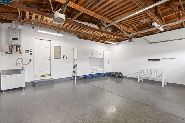 464 Saint Francis Dr, Danville, CA 94526