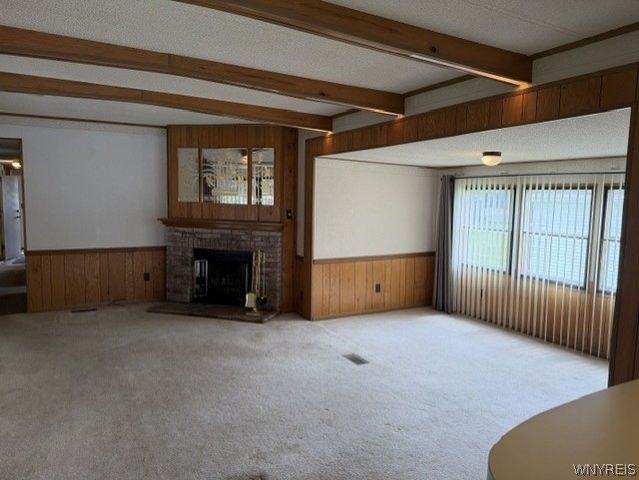 13 Lorraine Place, West Seneca, NY 14224