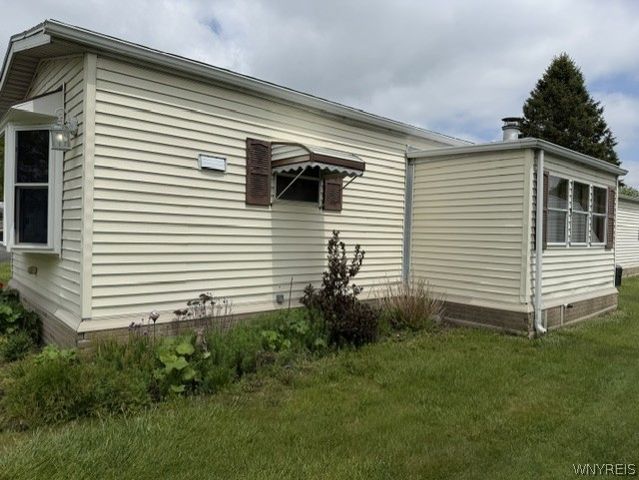 13 Lorraine Place, West Seneca, NY 14224