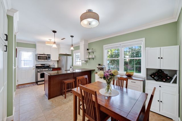 2803 47th Street, Des Moines, IA 50310