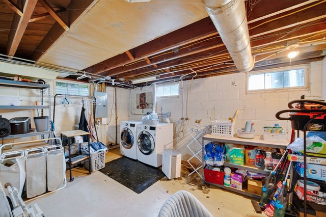 2803 47th Street, Des Moines, IA 50310