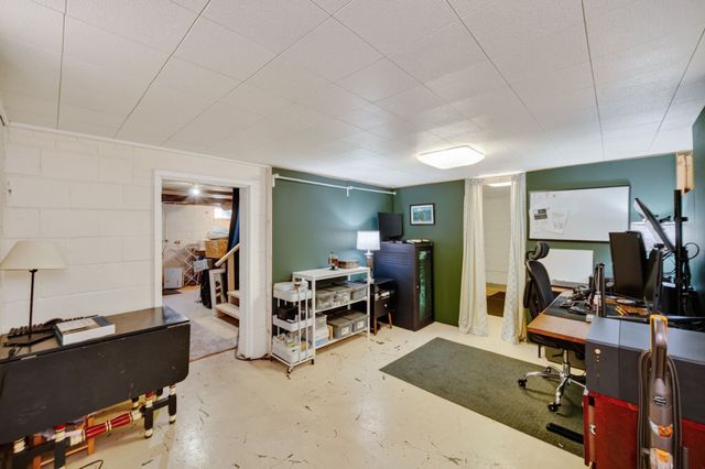2803 47th Street, Des Moines, IA 50310
