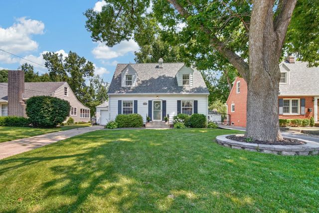 2803 47th Street, Des Moines, IA 50310