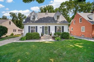 2803 47th Street, Des Moines, IA 50310