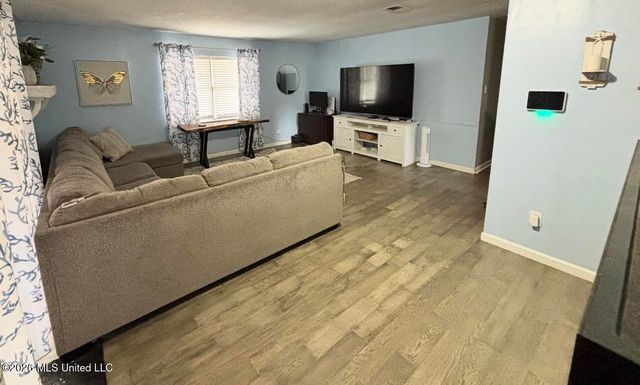 12317 Locke Place, Ocean Springs, MS 39564