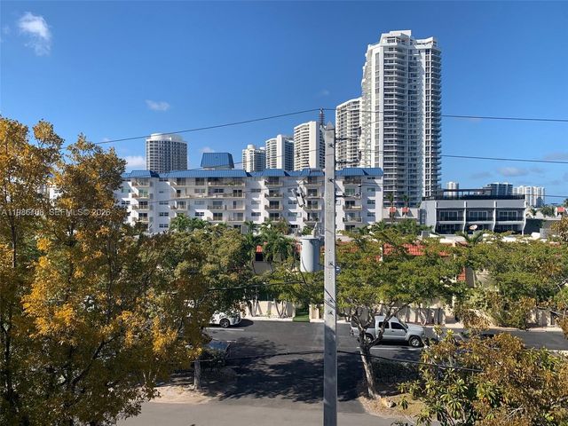 3750 NE 170th St 410, North Miami Beach, FL 33160