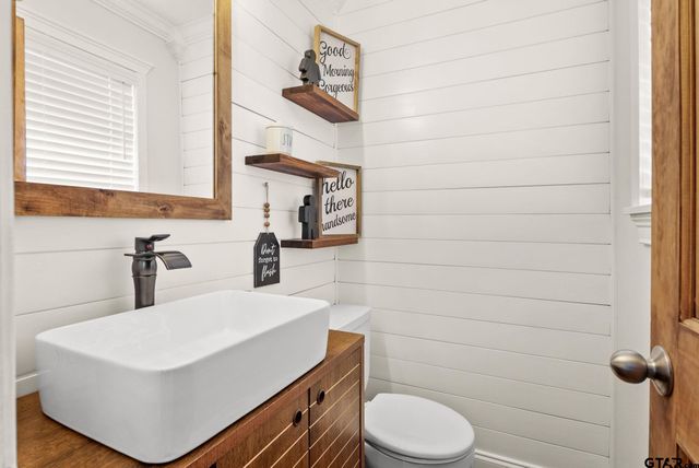 1501 Austin Dr., Tyler, TX 75701