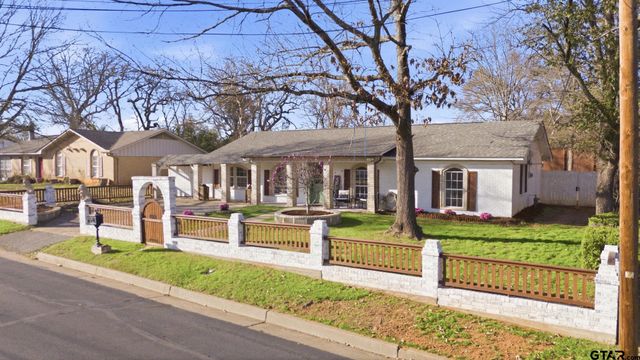 1501 Austin Dr., Tyler, TX 75701