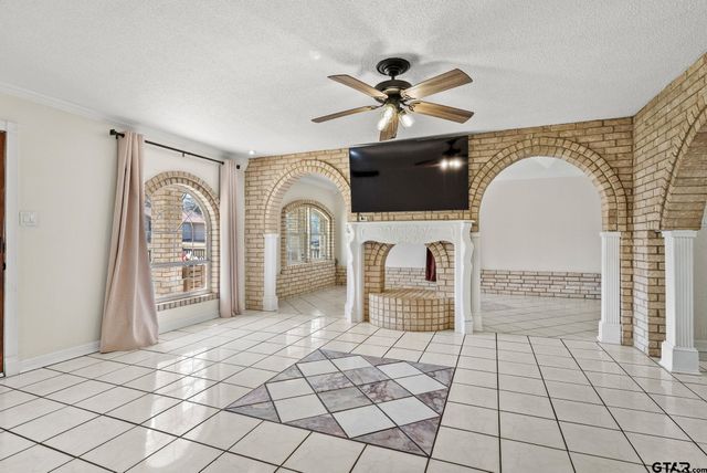 1501 Austin Dr., Tyler, TX 75701