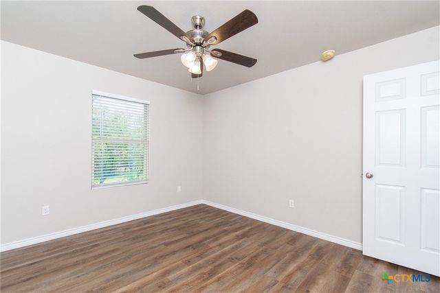 2361 S Wall Street A, Belton, TX 76513