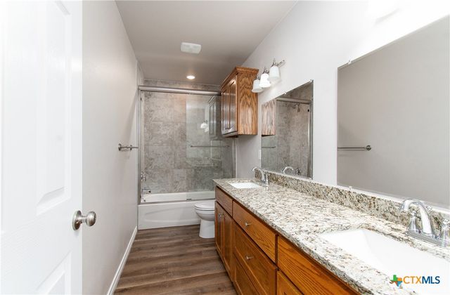 2361 S Wall Street A, Belton, TX 76513