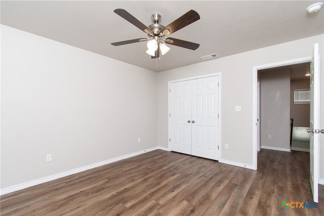 2361 S Wall Street A, Belton, TX 76513