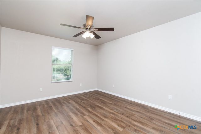 2361 S Wall Street A, Belton, TX 76513
