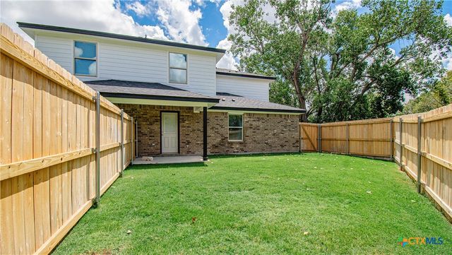 2361 S Wall Street A, Belton, TX 76513