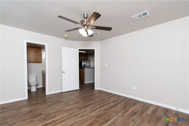 2361 S Wall Street A, Belton, TX 76513