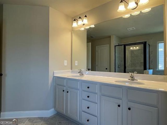 1006 Lakeview Oaks Court 24-B, Grayson, GA 30017