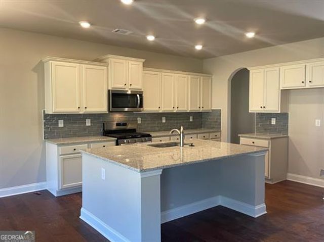 1006 Lakeview Oaks Court 24-B, Grayson, GA 30017