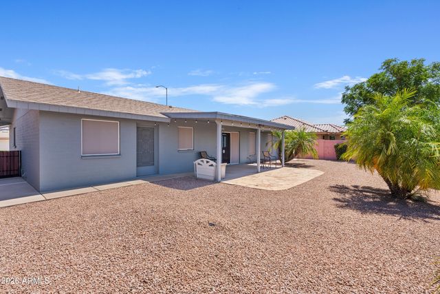 7713 E Navarro Avenue, Mesa, AZ 85209