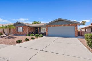 7713 E Navarro Avenue, Mesa, AZ 85209