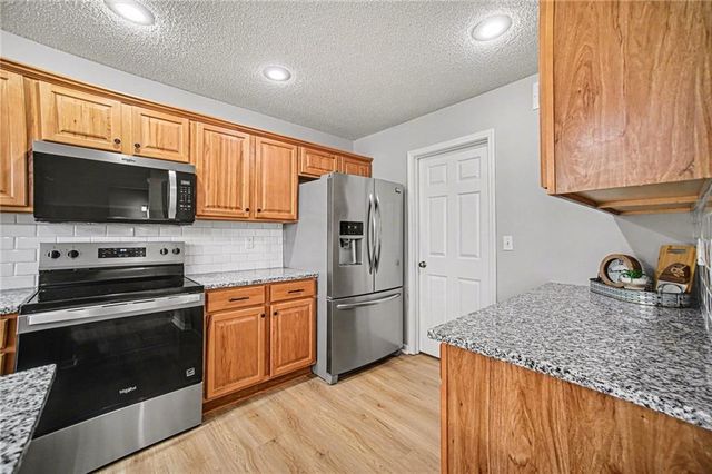 3630 N 112th Street, Kansas City, KS 66109