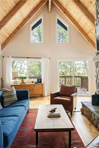 27363 Elmwood Drive, Lake Arrowhead, CA 92352
