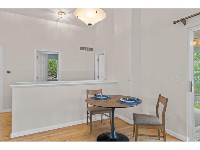9712 Queenscliffe Dr, Highlands Ranch, CO 80130