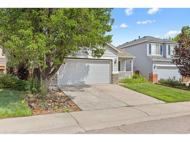 9712 Queenscliffe Dr, Highlands Ranch, CO 80130
