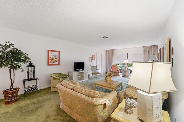 4785 Quailwood Terrace A, Boynton Beach, FL 33436