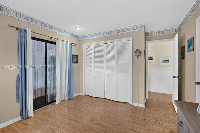 9880 SW 1st St, Plantation, FL 33324