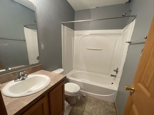 8322 Bruntsfield Road, Columbus, OH 43235