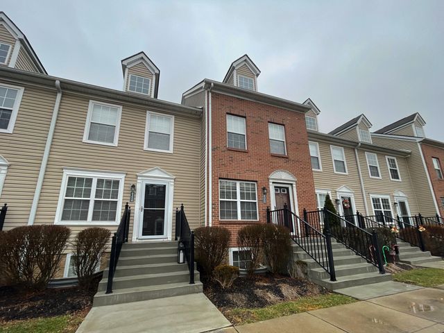 8322 Bruntsfield Road, Columbus, OH 43235