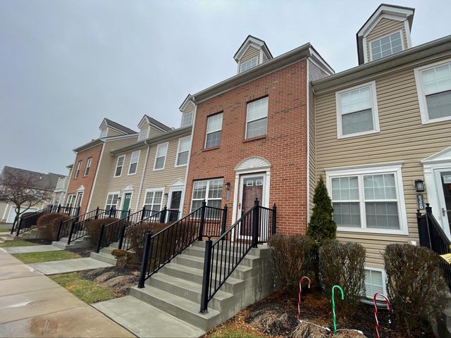 8322 Bruntsfield Road, Columbus, OH 43235