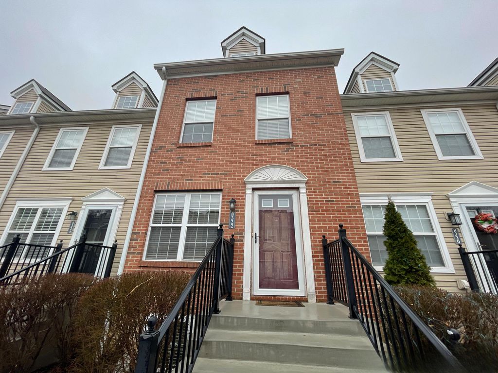 8322 Bruntsfield Road, Columbus, OH 43235