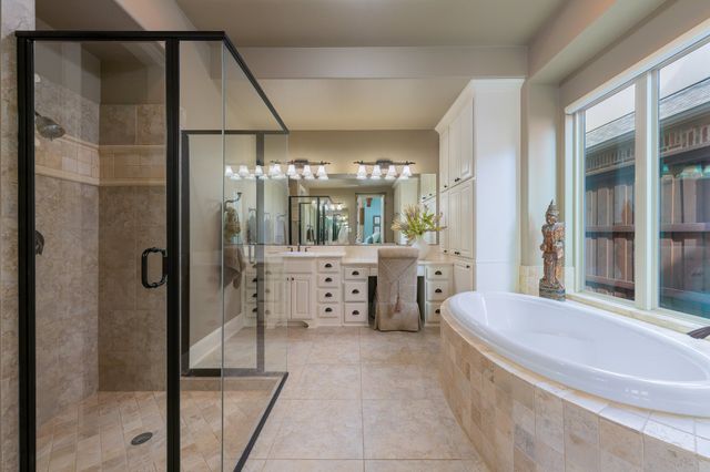 640 Clearwater Drive, Irving, TX 75039