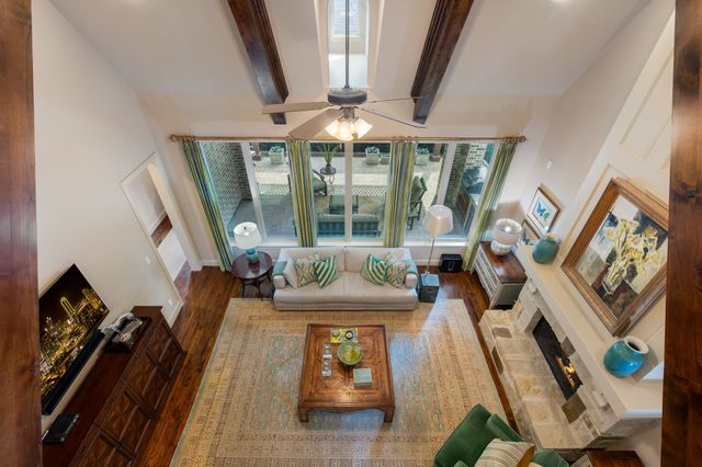 640 Clearwater Drive, Irving, TX 75039