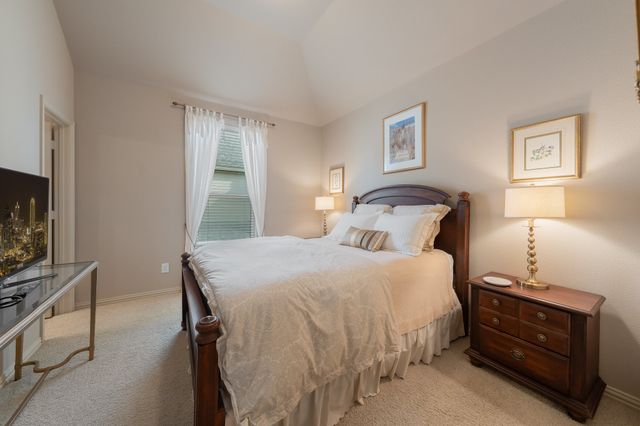 640 Clearwater Drive, Irving, TX 75039