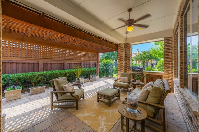 640 Clearwater Drive, Irving, TX 75039