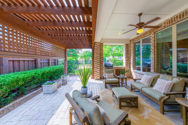 640 Clearwater Drive, Irving, TX 75039