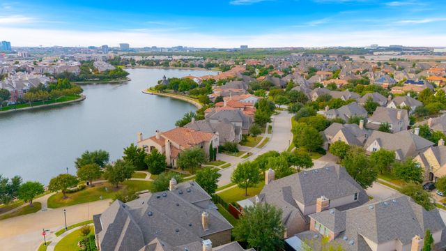 640 Clearwater Drive, Irving, TX 75039