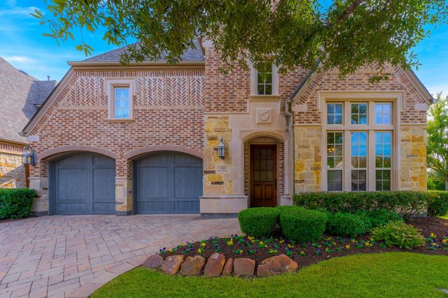 640 Clearwater Drive, Irving, TX 75039