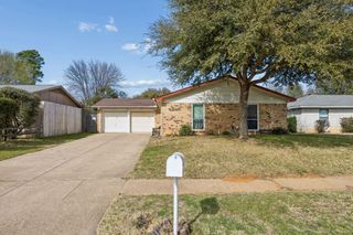 5713 Atlantis Terrace, Arlington, TX 76016