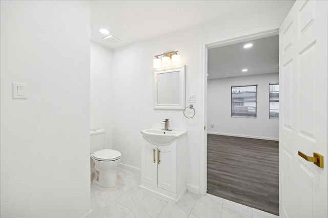 1500 Harvard Street, Baytown, TX 77520