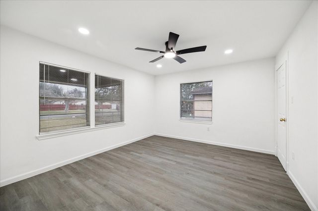 1500 Harvard Street, Baytown, TX 77520