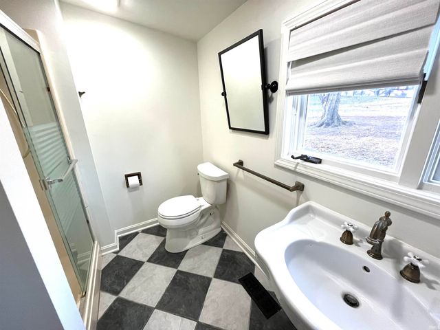 706 Rose Drive, Newburgh, IN 47630