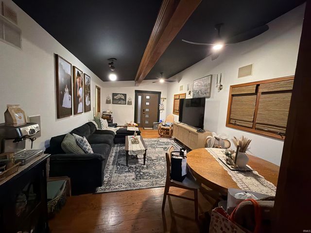 706 Rose Drive, Newburgh, IN 47630