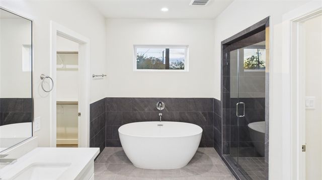 3913 Willowbend Point, Houston, TX 77025