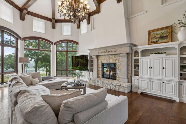 465 Spring Hill Road, Wayzata, MN 55391