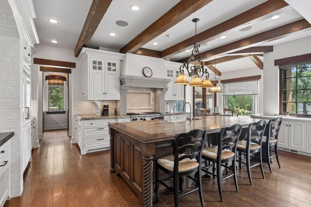 465 Spring Hill Road, Wayzata, MN 55391